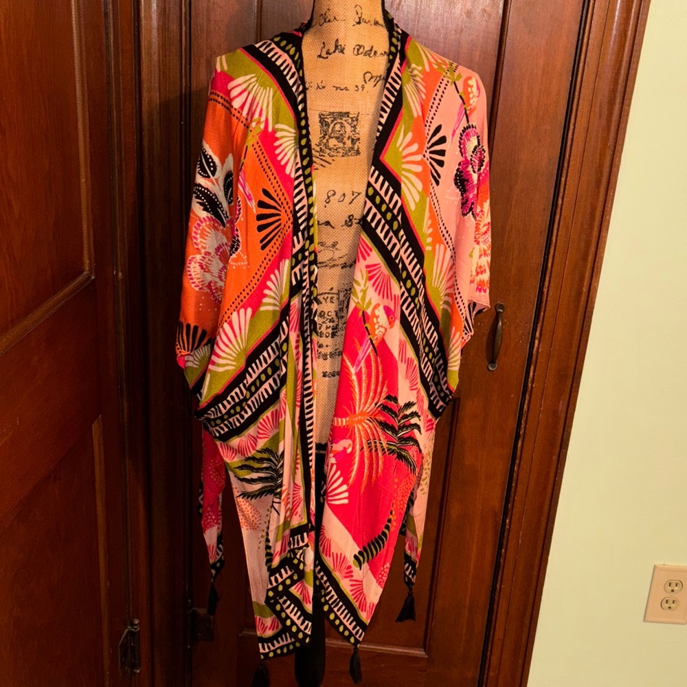 NWT Nine West Swimsuit Cover Up